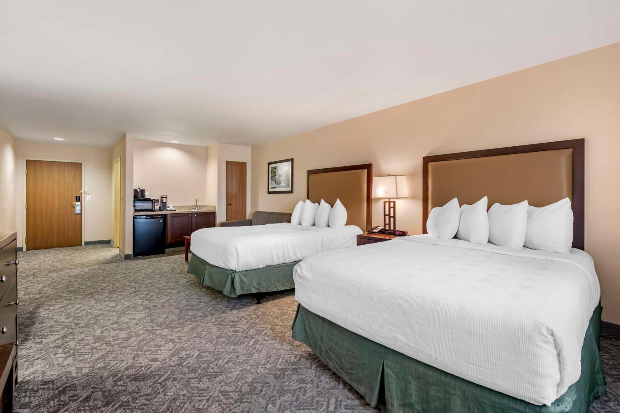 Best Western Plus Eagle Vail Airport Экстерьер фото